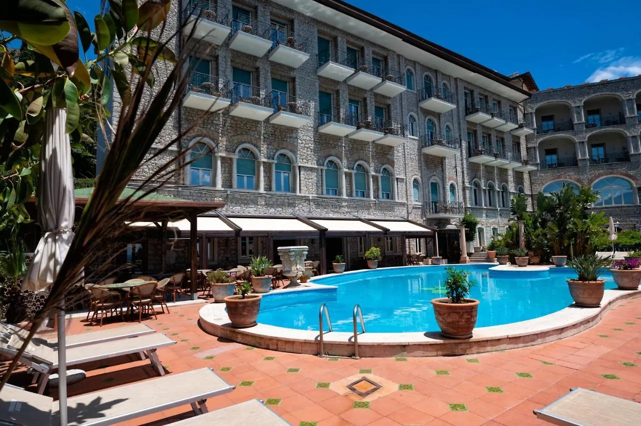 Taormina Park Hotel 4*,  Itália